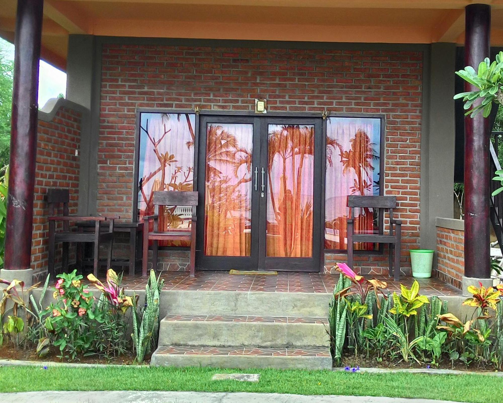 Gubug Balian Beach Bungalow Selemadeg  Zimmer foto