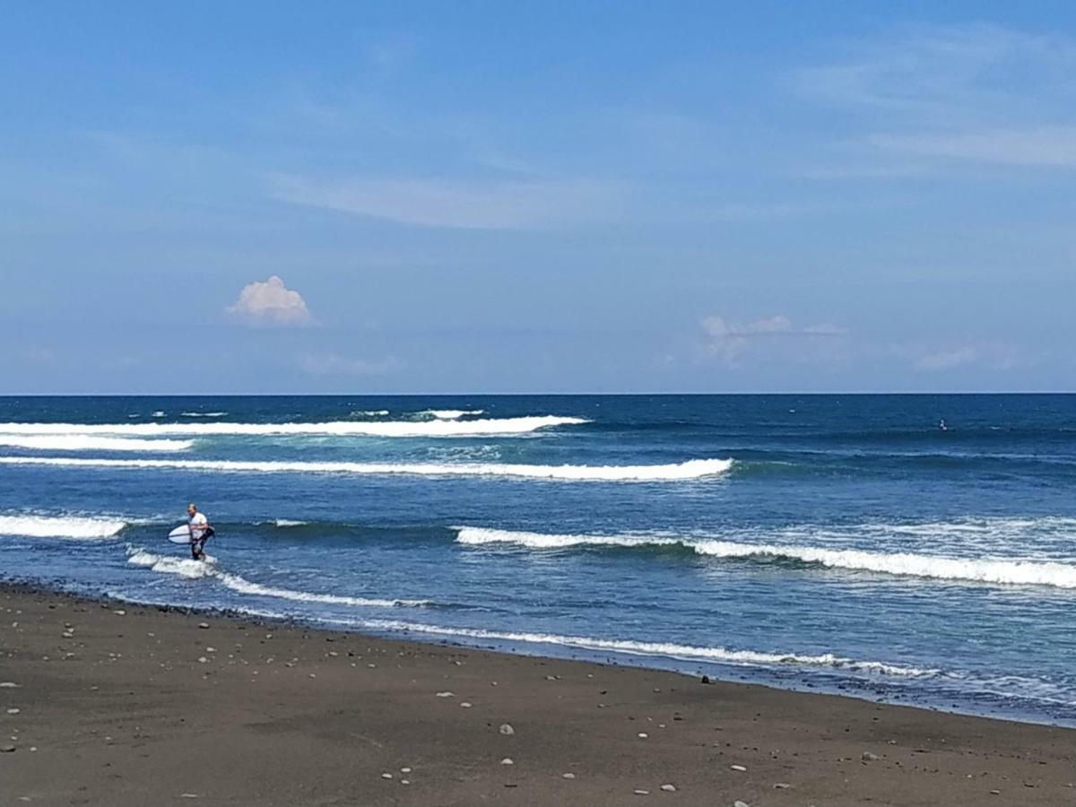 Gubug Balian Beach Bungalow Selemadeg  Exterior foto
